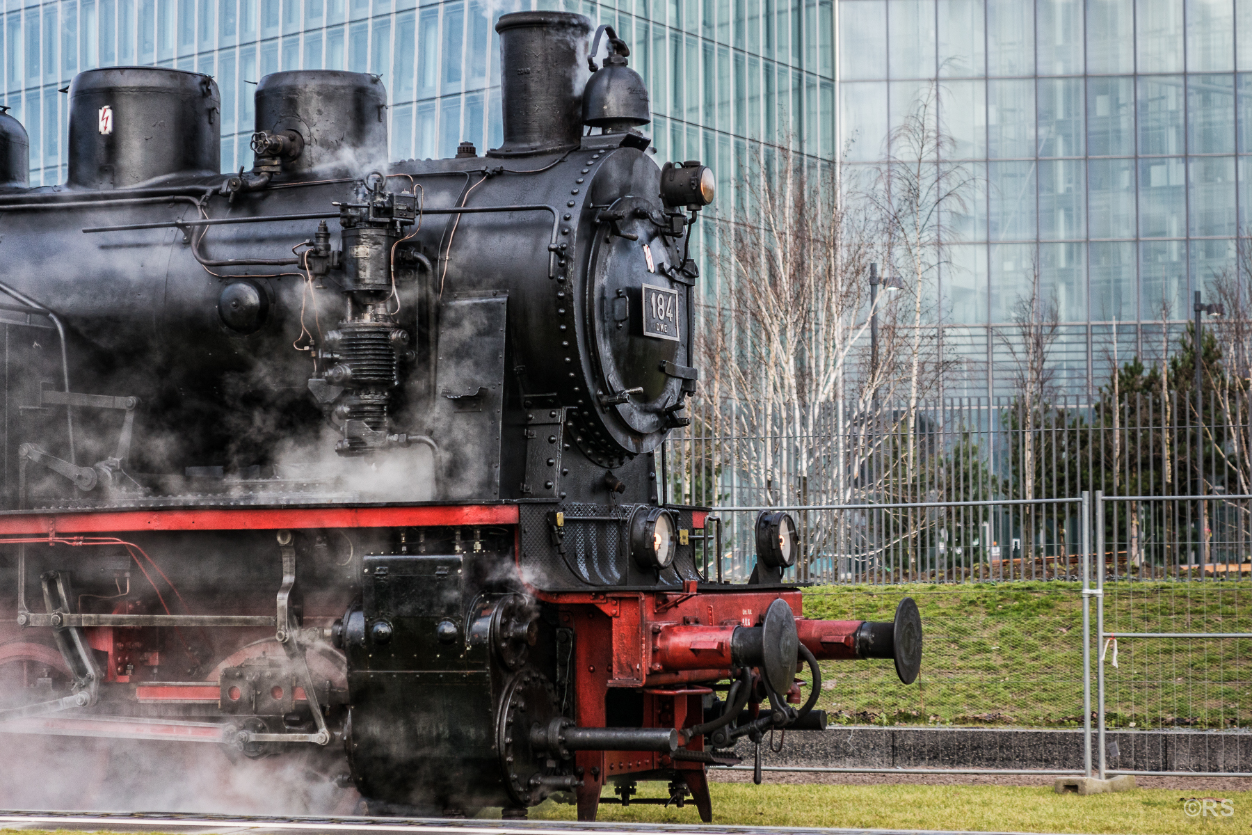 ELNA DEG 184 vom Eisenbahnmuseum Darmstadt-Kranichstein auf der Hafenbahn (Juli 2023 - Foto: Eisenbahnmuseum Darmstadt-Kranichstein)