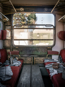 Arbeiten an den BM Wagen - Austausch der Dämmungen (März 2022)