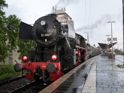 mit Volldampf in den Taunus-2024 (Sonntag): Ankunft in Frankfurt/Main Höchst (Foto: Simon Klinz)