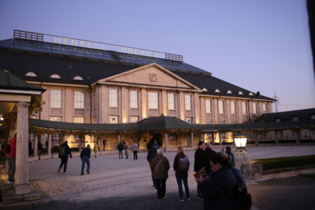 Schloss Henkell in Wiesbaden - Wiedereröffnung der Aartalbahn (3.1.2024)