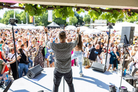 Sekttag am Schloss Henkell (Foto: Henkell / Peter Krausgrill)